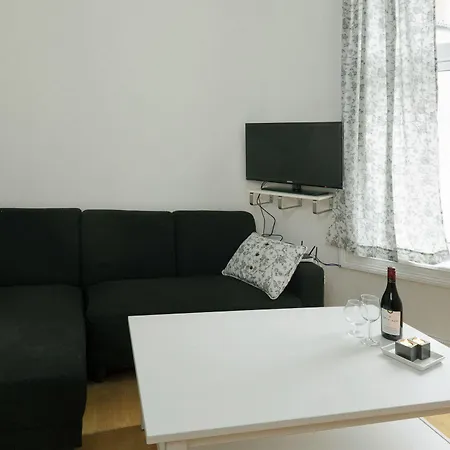 Nordichost Apartment *